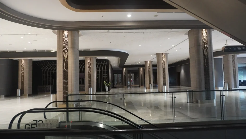 Foyer Cigaru (1)