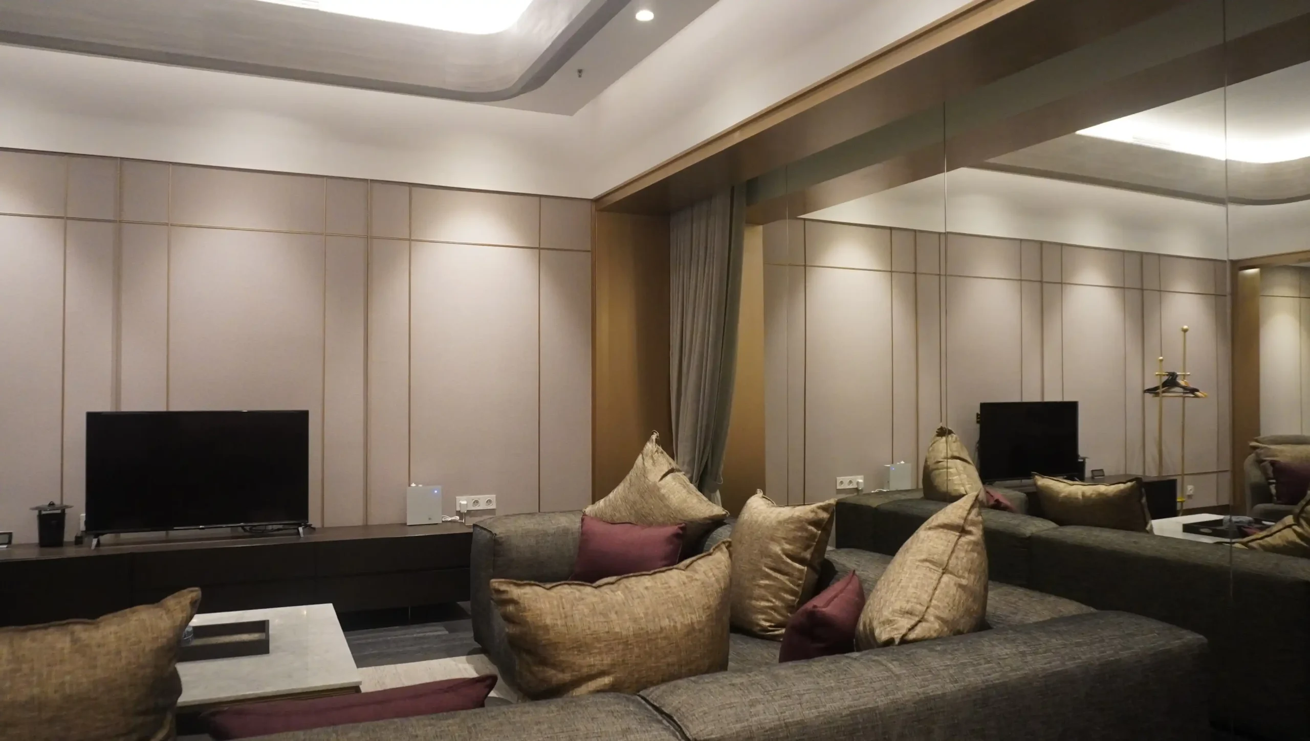 VIP Lounge (3)