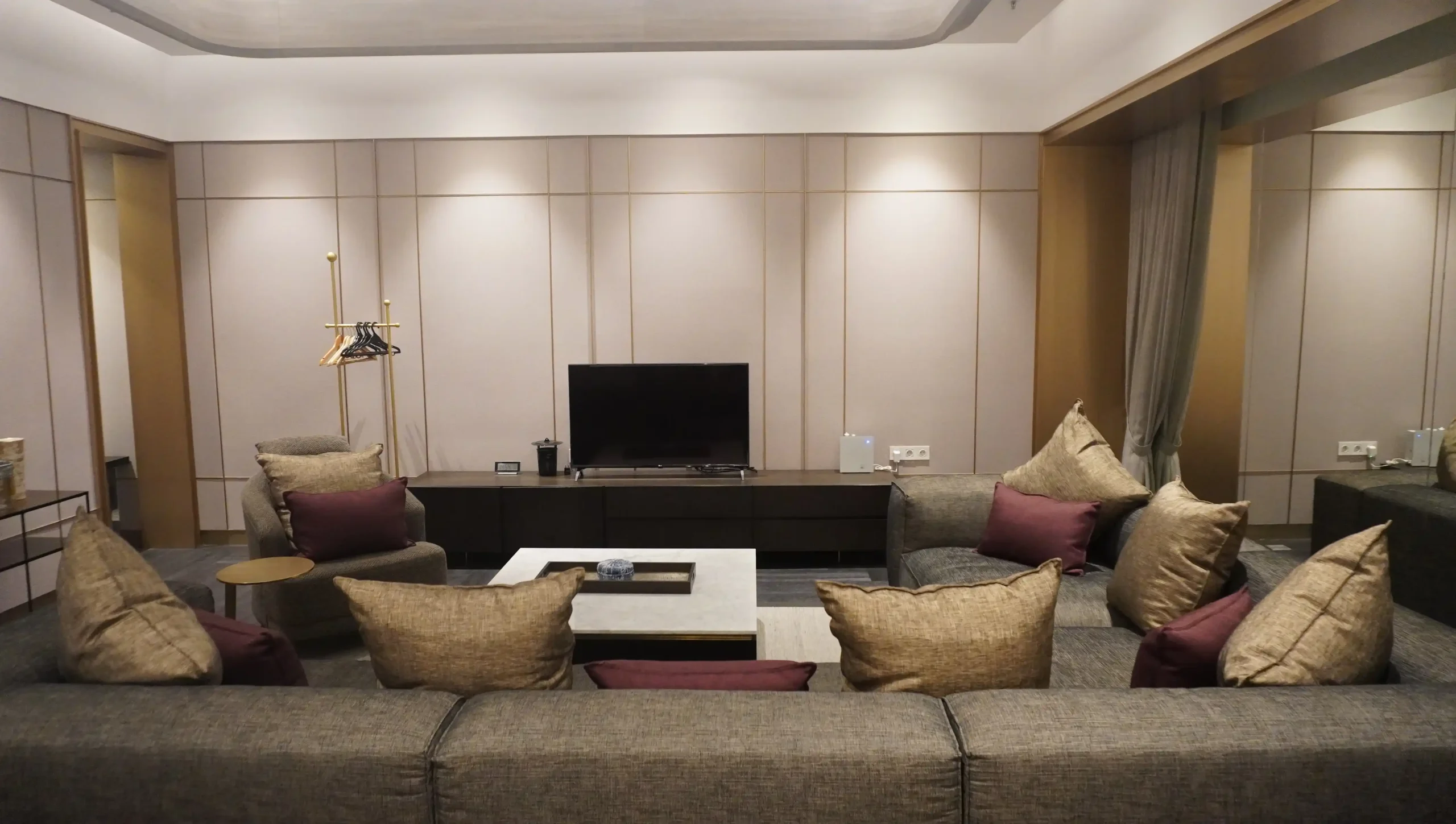 VIP Lounge (4)